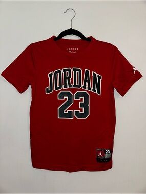 Air Jordan Shirt Youth Boys Size Large 12-13 Red #23 Chicago Bulls Short Sleeve